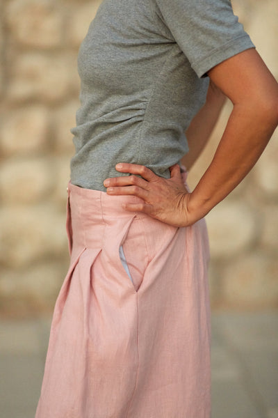 Aji Italian Linen Pants, sustainable women's trousers handmade in Dubai | Sustainably U | pocket