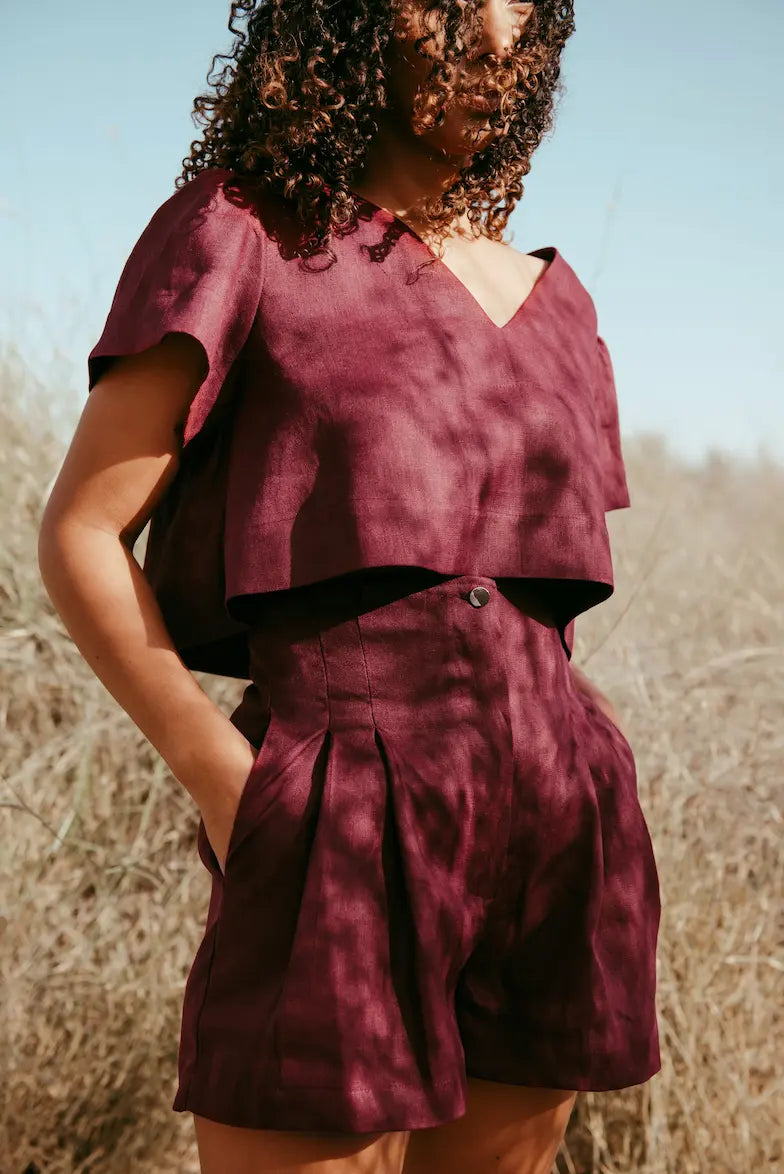 Pleated high-waisted Italian linen shorts set.  Made in Dubai. Sustainable fashion. Slow Fashion. Maroon