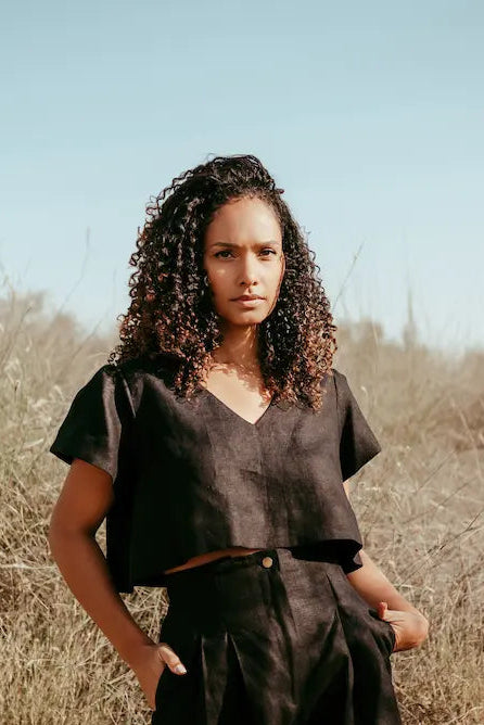Pleated high-waisted Italian linen shorts set.  Made in Dubai. Sustainable fashion. Slow Fashion. Black. 