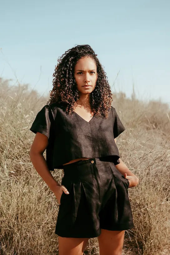 Pleated high-waisted Italian linen shorts set.  Made in Dubai. Sustainable fashion. Slow Fashion. Black. 