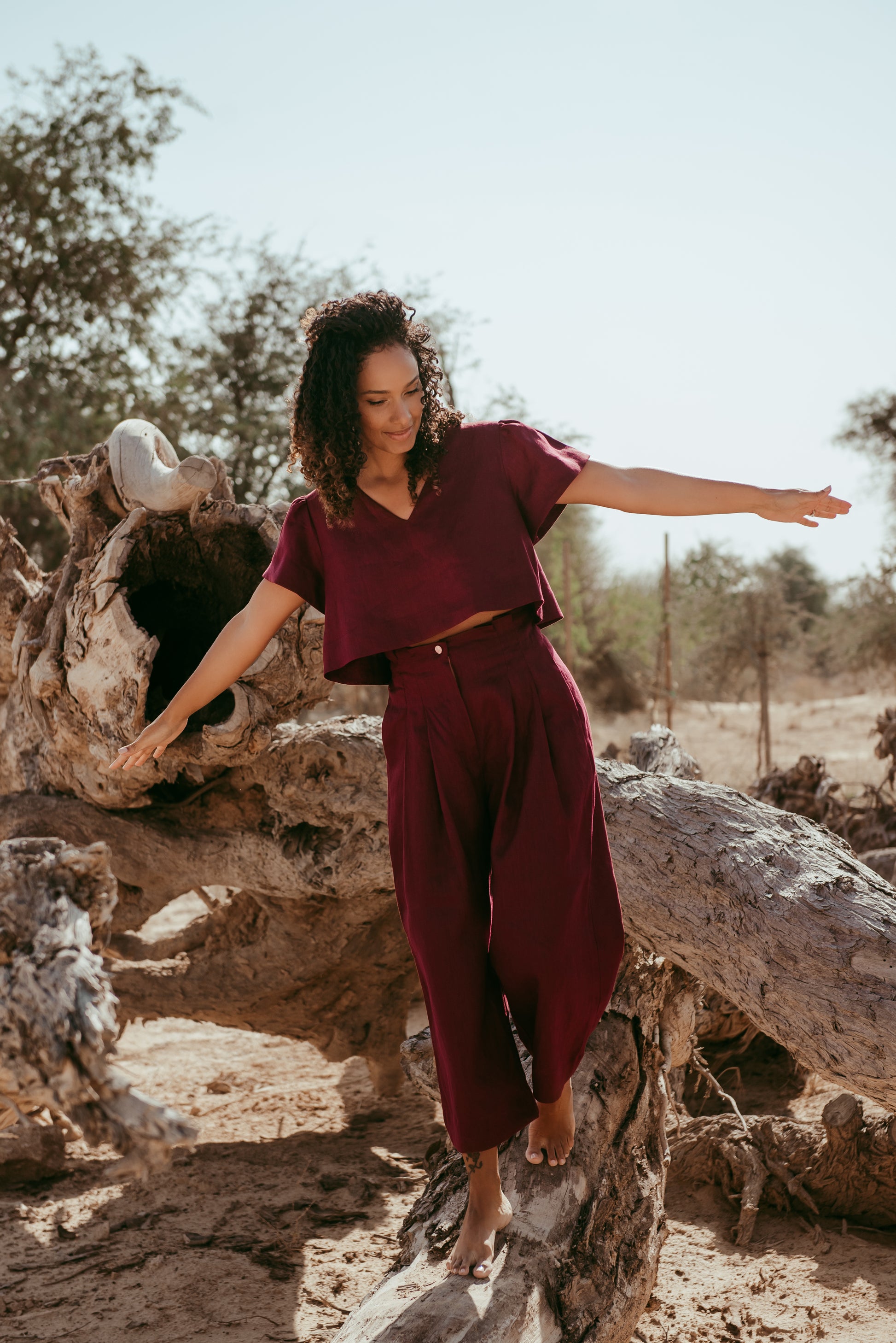 Amelia Italian Linen Co-ord Set – front Pants & Crop Top in natural linen, handmade in Dubai | Sustainably U