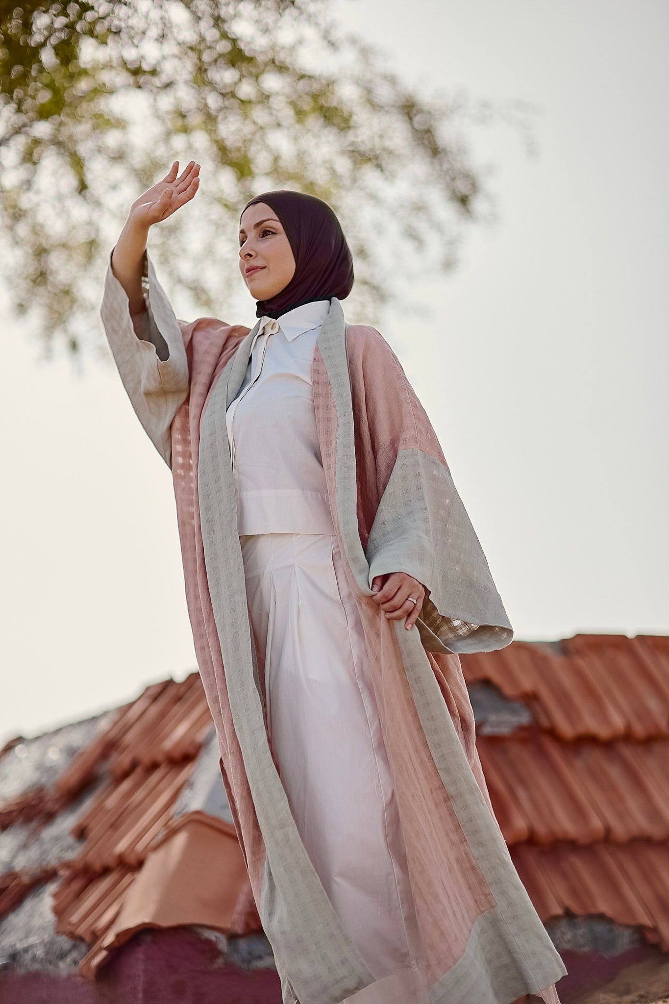 Anya Shawl Abaya in Dusty Pink Italian Linen, sustainable women's abaya handmade in Dubai | Sustainably U