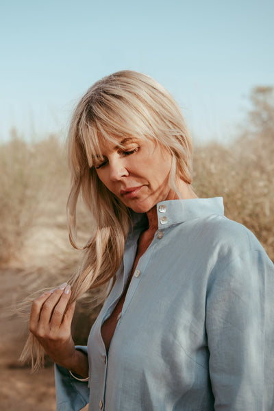 Aria sky blue Italian linen kaftan dress, neckline and fabric detail