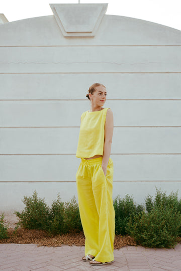 Dahlia Italian linen Pants. Designed and made in Dubai. Sustainably U. Sustainable Fashion. Slow fashion. Ethical brand