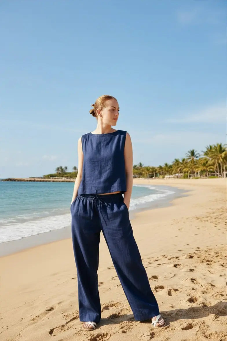 Dahlia Pants set is crafted from Italian linen and features an elasticated waist with drawstrings. Sustainably U. sky blue