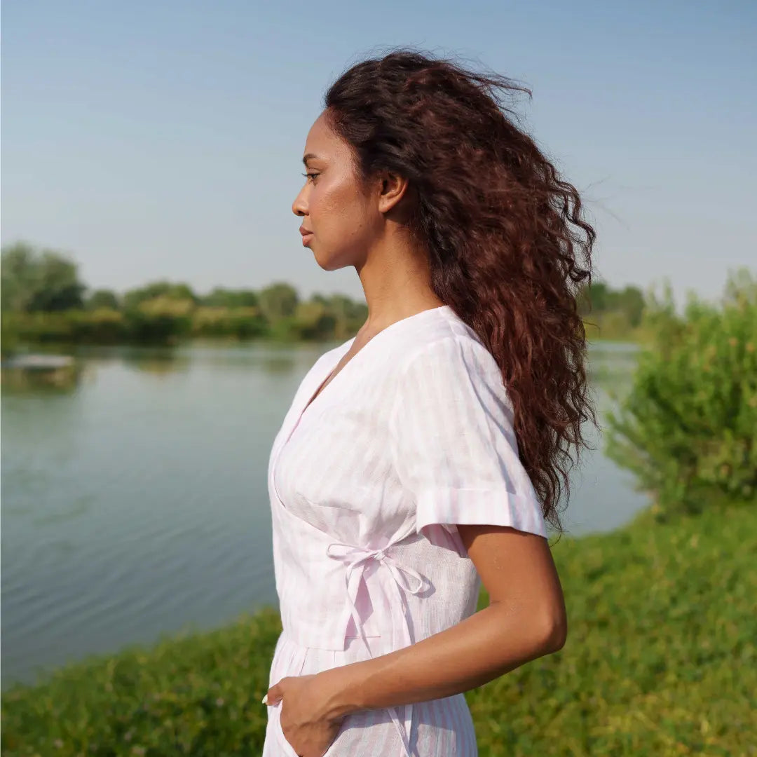 The Luna Blouse is effortless elegance in its purest form. Crafted from Organic Linen.