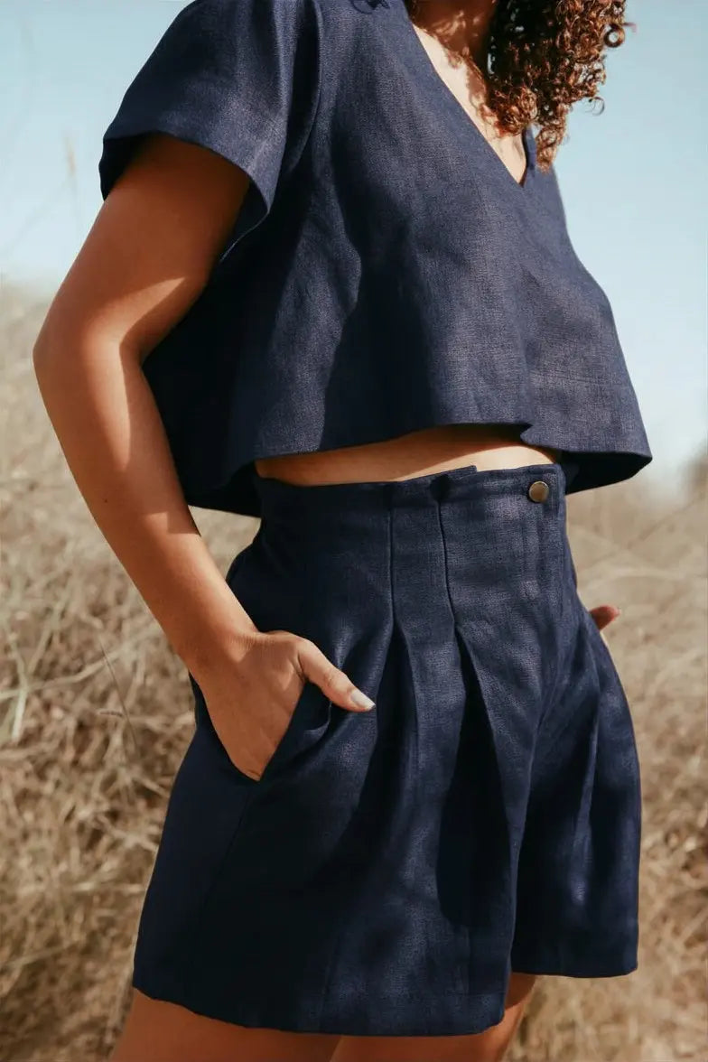 Pleated high-waisted Italian linen shorts set.  Made in Dubai. Sustainable fashion. Slow Fashion. Navy