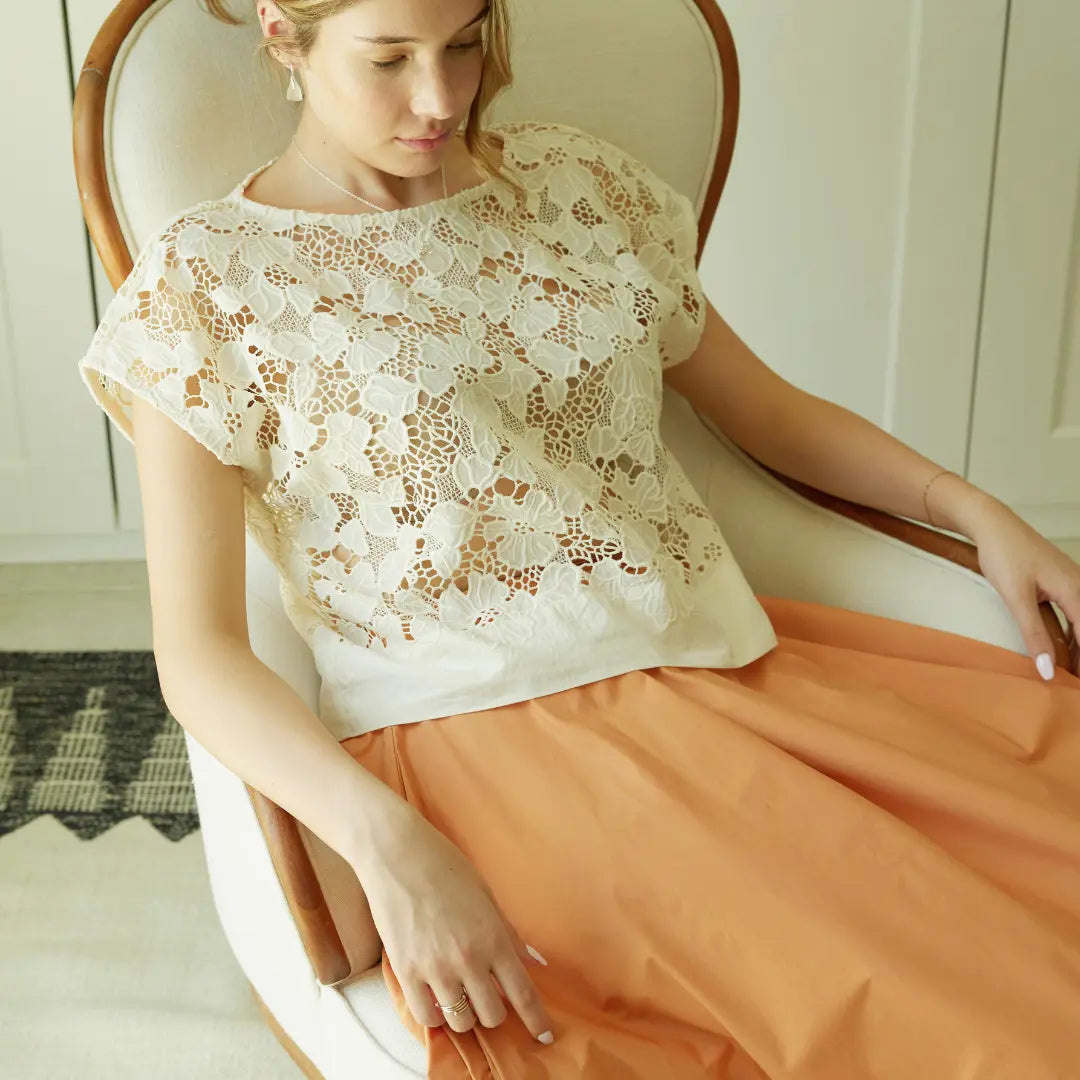 Designed and made in our Dubai studio. Beautiful cotton lace  top that is free size. These are the perfect top that can be paired with Pants or short. Made from gorgeously soft and beautiful lace. Designed and  made in Dubai. 

Rooted in sustainable fashion, this versatile set embodies the principles of slow fashion and modern ethical fashion brands, focusing on longevity, comfort, and responsible craftsmanship.