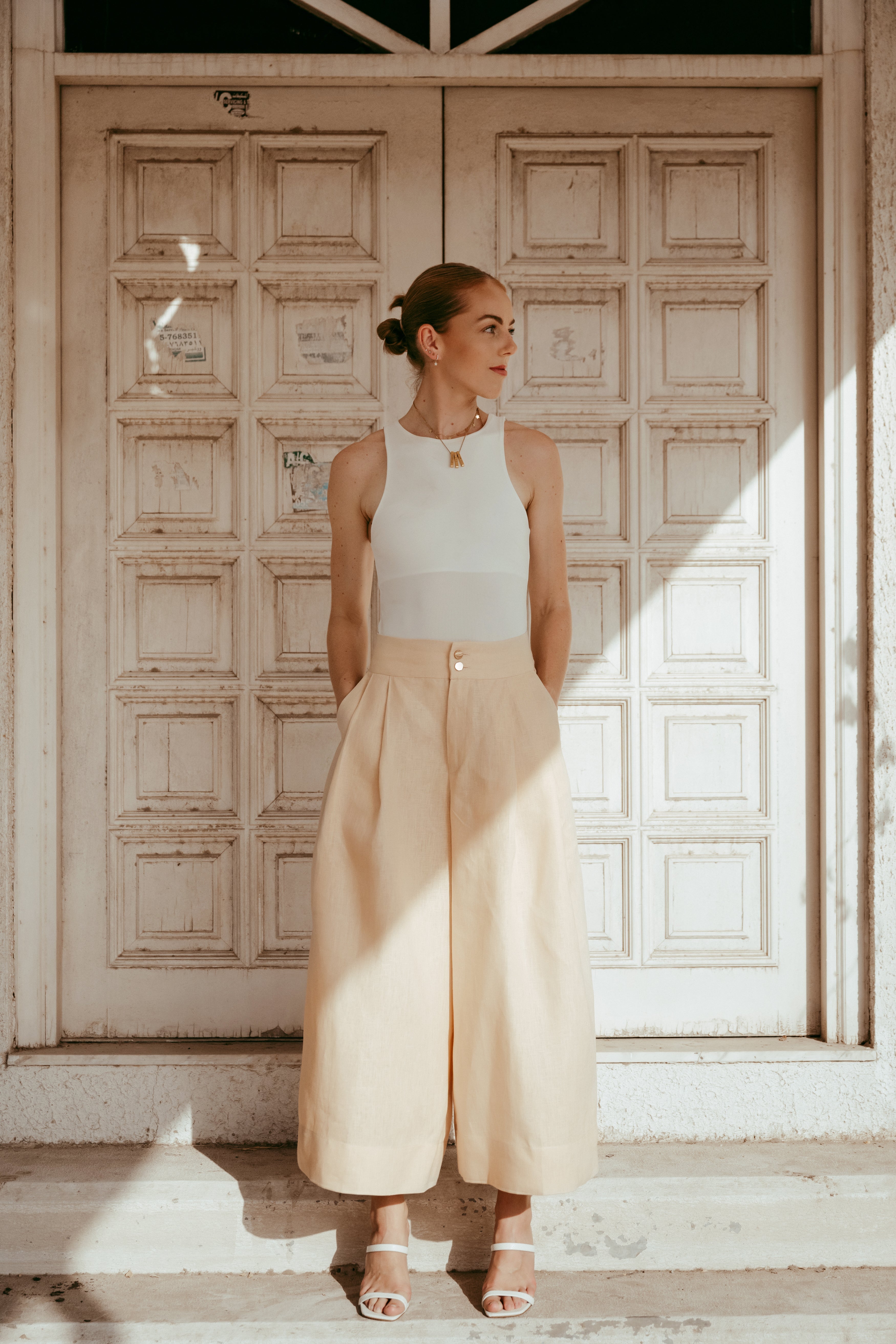 Ethical fashion brands. Beige Italian linen high waist pants  - A slow fashion luxury