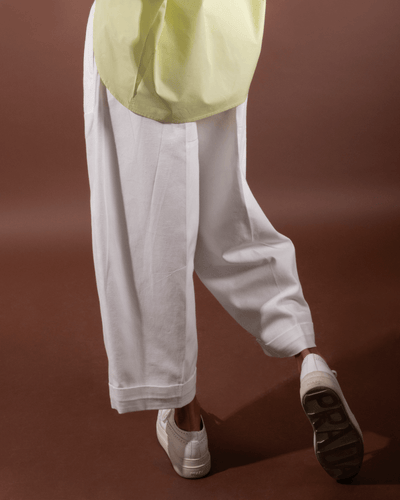 Palila Barrel Pants in Organic cotton sustainable women's trousers handmade in Dubai | Sustainably U